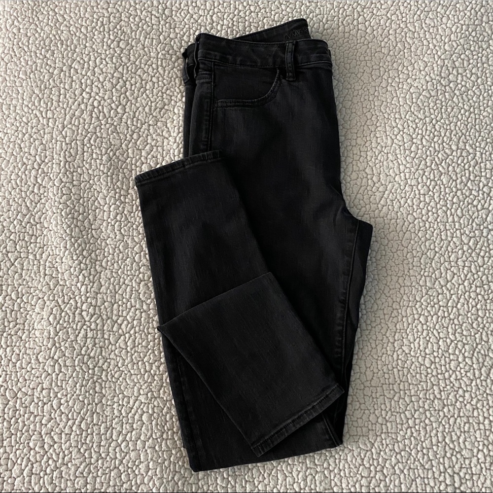 Black American Eagle Jeans